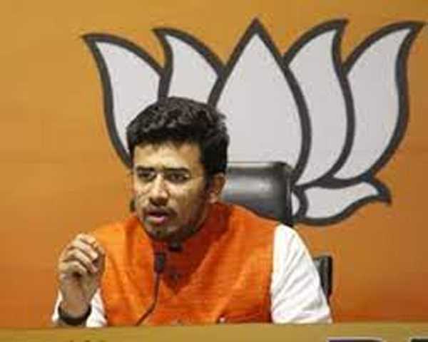 आदतन हिंदुओं का अपमान करते हैं केजरीवाल और आप : तेजस्वी सूर्या